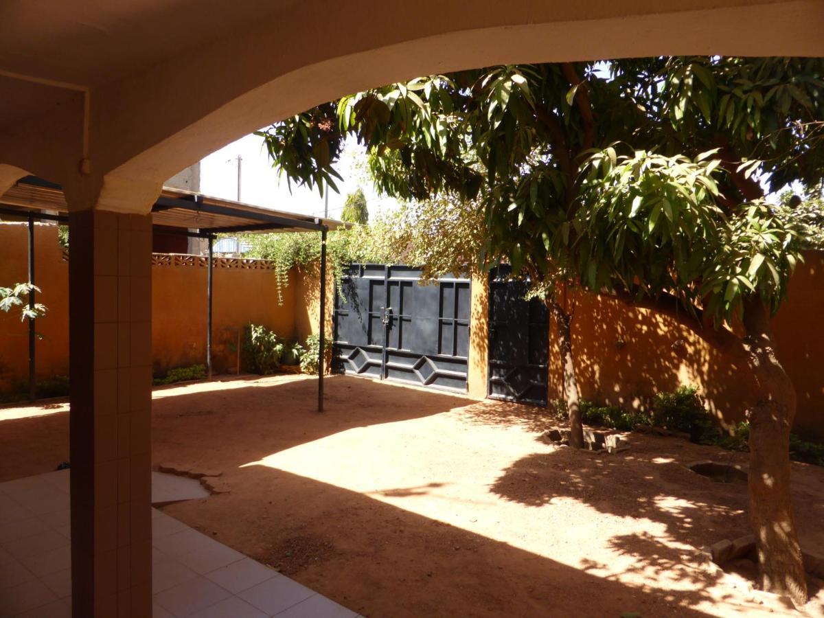 Villa Bien Etre Ouagadougou Exterior foto