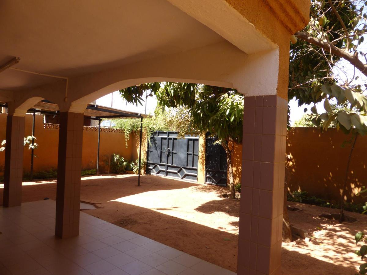 Villa Bien Etre Ouagadougou Exterior foto